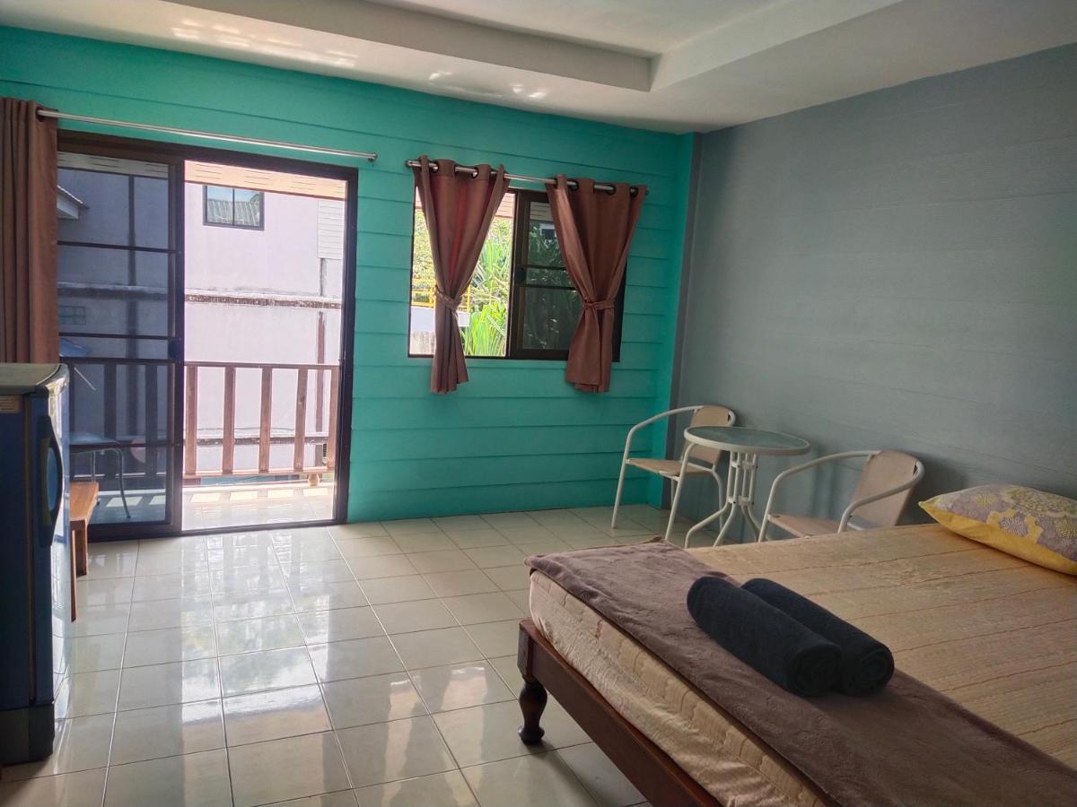 Phonsomboon Guesthouse 코타오 외부 사진