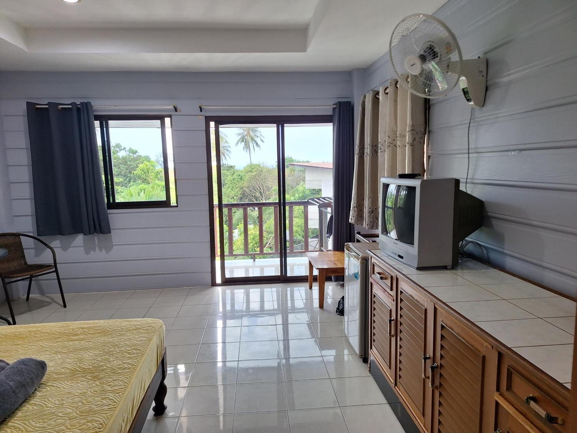 Phonsomboon Guesthouse 코타오 외부 사진