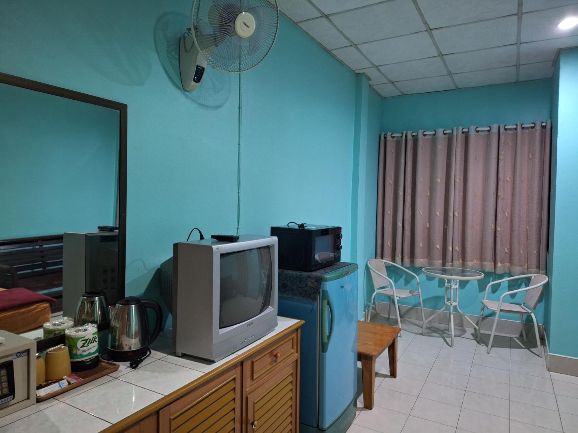 Phonsomboon Guesthouse 코타오 외부 사진
